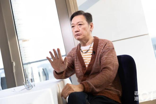 家拍戏不介意被嘲五音不全：我不觉得前TVB男星自爆因一个原因拒返娘(图3)